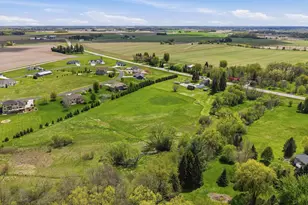 W7892 County W Rd, Beaver Dam, WI 53916 - Photo 9