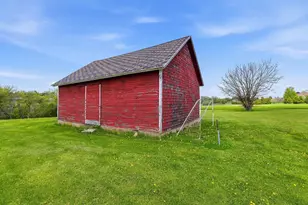 W7892 County W Rd, Beaver Dam, WI 53916 - Photo 11
