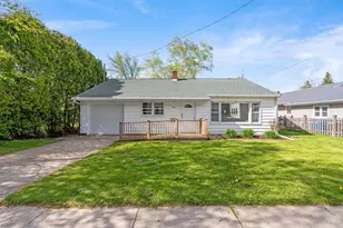 310 Nevada Ave, Oshkosh, WI 54901 - Photo 1