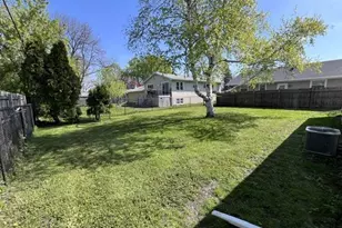 310 W Nevada Ave, Oshkosh, WI 54901 - Photo 3