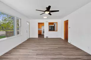 310 W Nevada Ave, Oshkosh, WI 54901 - Photo 9
