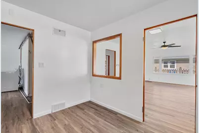 310 Nevada Avenue, Oshkosh, WI 54901 - Photo 13
