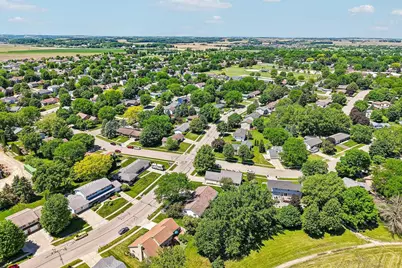 1102 S Holiday Drive, Waunakee, WI 53597 - Photo 53