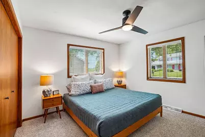 1102 S Holiday Drive, Waunakee, WI 53597 - Photo 17