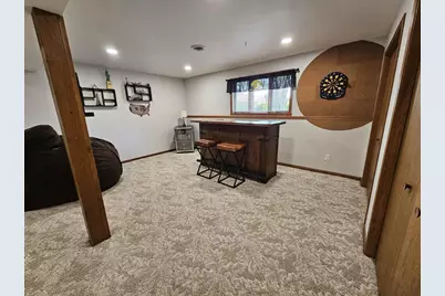 634 Naragansett Avenue, Baraboo, WI 53913 - Photo 19