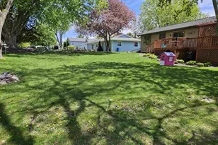 634 Naragansett Ave, Baraboo, WI 53913 - Photo 31