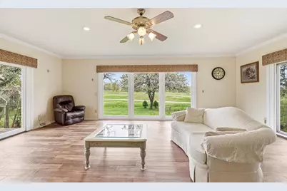 1542 Comanche Glen, Madison, WI 53704 - Photo 19