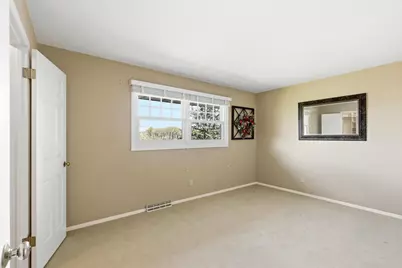 1542 Comanche Glen, Madison, WI 53704 - Photo 33