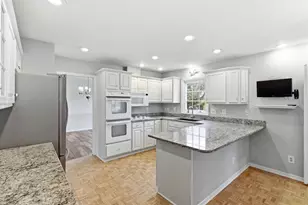 1542 Comanche Glen, Madison, WI 53704 - Photo 5