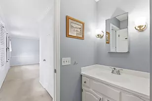 1542 Comanche Glen, Madison, WI 53704 - Photo 35