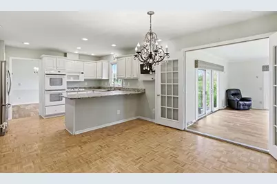 1542 Comanche Glen, Madison, WI 53704 - Photo 11