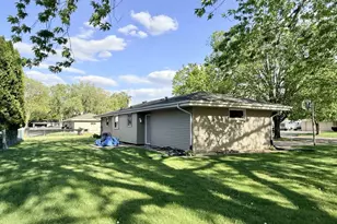 2407 Newman St, Janesville, WI 53545 - Photo 27