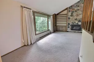 1110 Woodland Way, Madison, WI 53711 - Photo 3