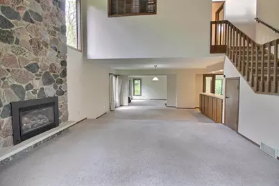 1110 Woodland Way, Madison, WI 53711 - Photo 5