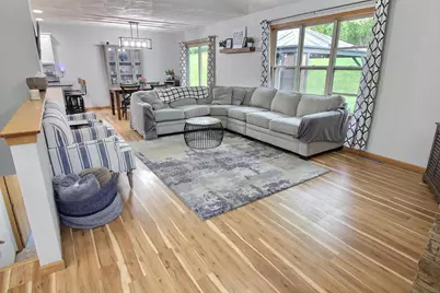 218 Noahs Arc Court, Janesville, WI 53536 - Photo 5