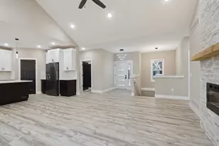 236 Falcon Ct, Sauk City, WI 53583 - Photo 7