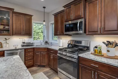 4664 Stonewood Drive, Middleton, WI 53562 - Photo 7