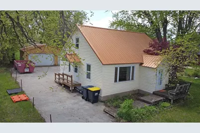 614 Sherman Street, Mauston, WI 53948 - Photo 1