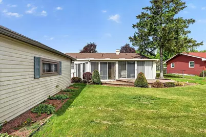 2215 Grant Avenue, Janesville, WI 53546 - Photo 39
