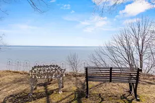 3607 S 10th St, Manitowoc, WI 54220 - Photo 3