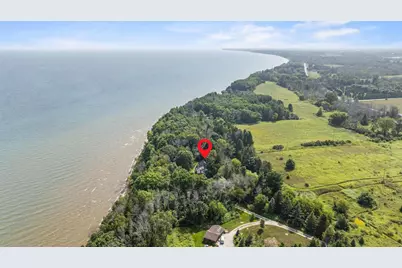 3607 S 10th Street, Manitowoc, WI 54220 - Photo 5