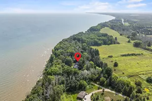 3607 S 10th St, Manitowoc, WI 54220 - Photo 5