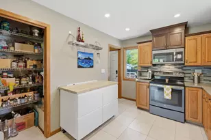 58 Bradford Ln, Madison, WI 53714 - Photo 23