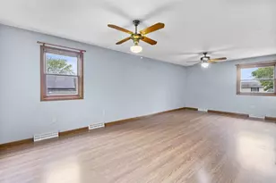 3110 Clove Dr, Madison, WI 53704 - Photo 17