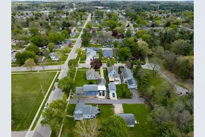 420 Minnesota Avenue, Wisconsin Dells, WI 53965 - Photo 3