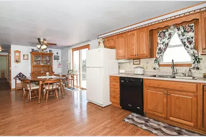 13617 Bartow Road, Fennimore,  53809 - Photo 7