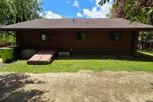 2112 Utica Rd Rd, Cambridge, WI 53523 - Photo 5