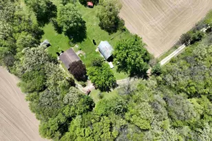 2112 Utica Rd Rd, Cambridge, WI 53523 - Photo 45