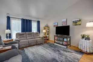 455 Ventura Ln, Whitewater, WI 53190 - Photo 5