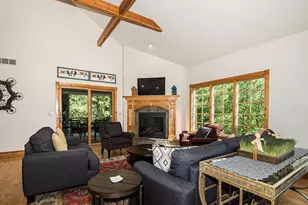 8 Trillium Ln, Galena, IL 61036 - Photo 5
