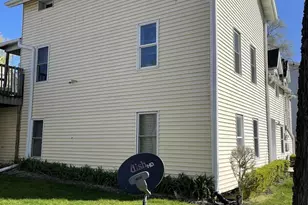 506 Cook St, Portage, WI 53901 - Photo 5