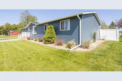 590 Ridge Avenue, Platteville,  53818 - Photo 27