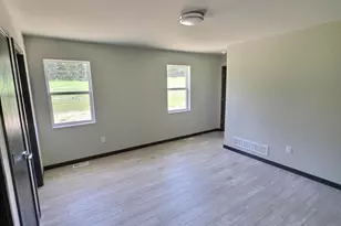 2926 Blue Jay Ln, Portage, WI 53901 - Photo 9