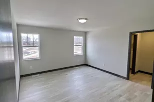 2929 Blue Jay Ln, Portage, WI 53901 - Photo 7