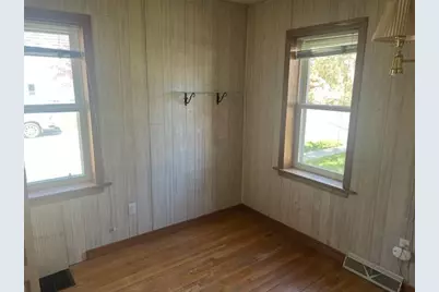 425 Grandview Avenue, Waupun, WI 53963 - Photo 13
