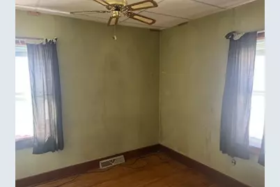 425 Grandview Avenue, Waupun, WI 53963 - Photo 15
