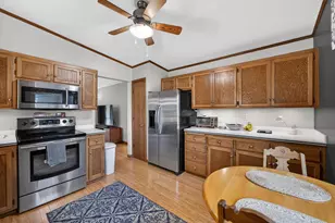 7502 Widgeon Way, Madison, WI 53717 - Photo 9