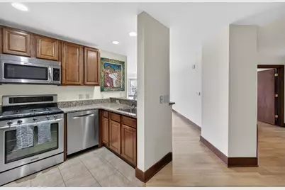 333 Mifflin Street #6180, Madison, WI 53703 - Photo 7