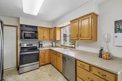 3745 Elna Road, Madison, WI 53718 - Photo 11