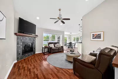 1657 Silverado Drive, Sun Prairie, WI 53590 - Photo 3