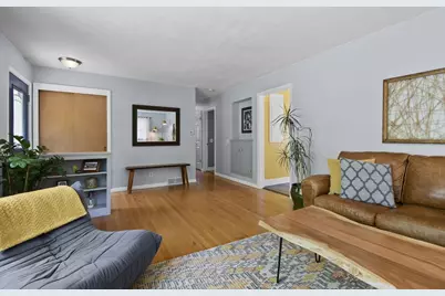 1910 Sachtjen Street, Madison, WI 53704 - Photo 7
