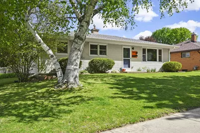 1910 Sachtjen Street, Madison, WI 53704 - Photo 3