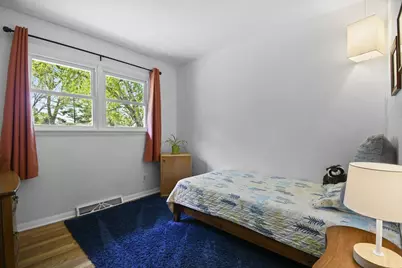 1910 Sachtjen Street, Madison, WI 53704 - Photo 15