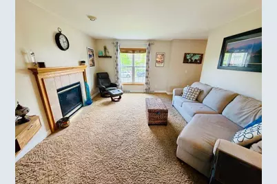 3310 Maricopa Way, Madison, WI 53719 - Photo 7