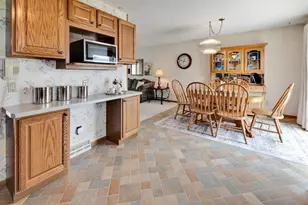 6580 Linden Cir, Windsor, WI 53598 - Photo 15