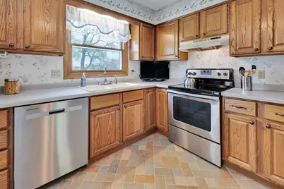 6580 Linden Circle, Windsor, WI 53598 - Photo 17